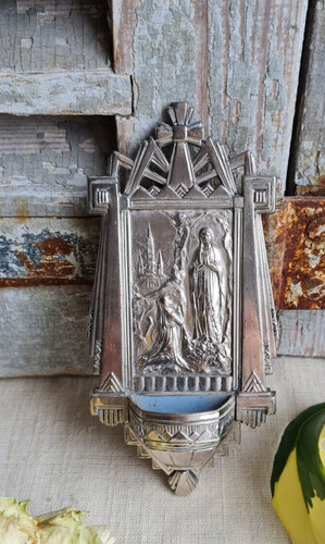 Ancien benitier fer vierge - en,