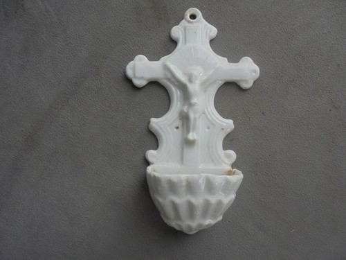 Ancien bénitier porcelaine - ancien,
